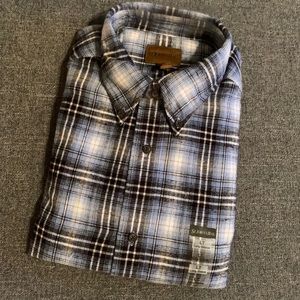 St. John’s Bay blue plaid long sleeve flannel LT